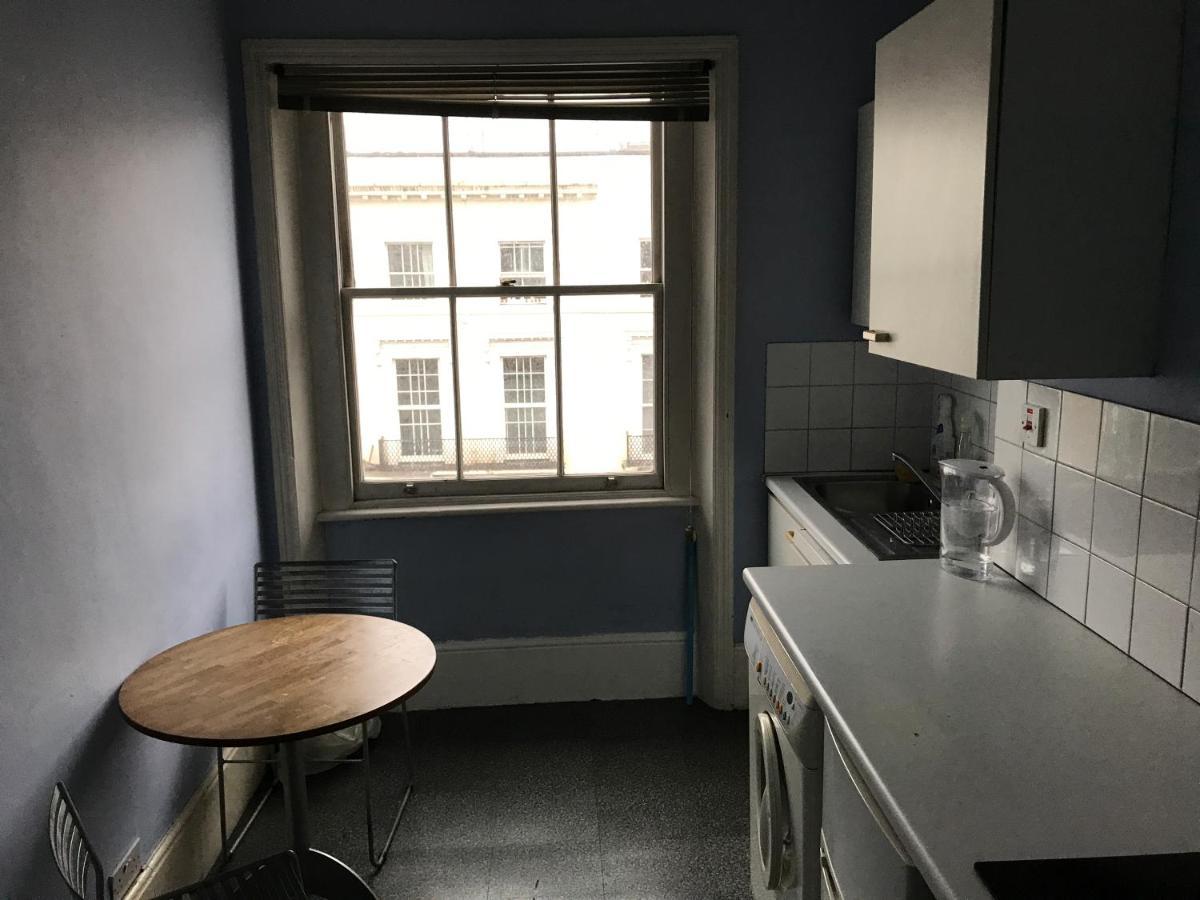 Appartamento Kensington Flat With Roof Terrace And Sunshine Londra Esterno foto